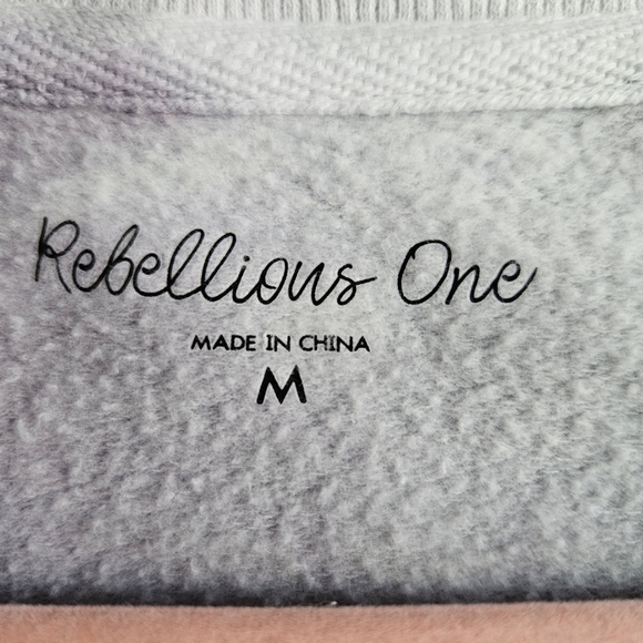 Rebellious One Cropped Tie Dye Sweatshirt Sz M - Picture 4 of 4